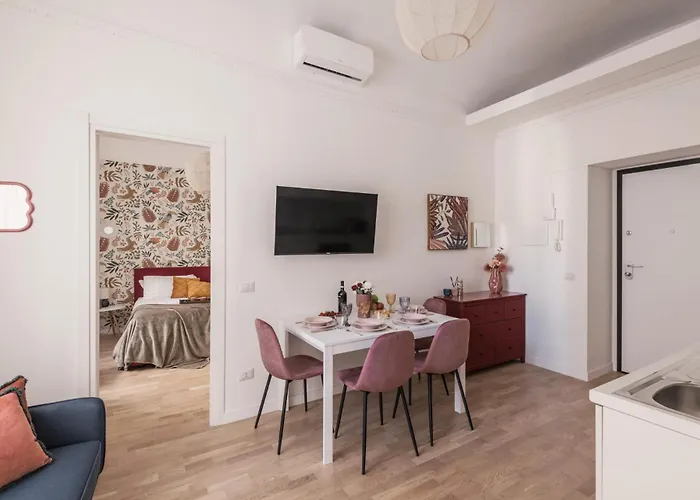 The Rent - Modern Two-bedroom Near Termini Appartement
